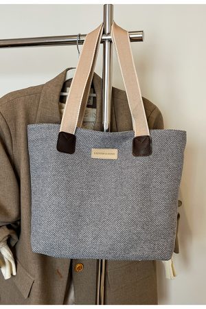 Large Capacity Minimalist Canvas Tote Bag for Women - Versatile Casual Commuter Shoulder Bag 2025