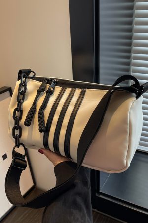 Large Capacity Minimalist Striped Shoulder Bag for Women - Versatile Casual Travel Underarm Bag, 2025 Trendy Fashion