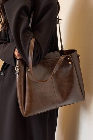 Large-Capacity Shoulder Bag for Commuting - Women's Retro Tote in Korean Style for Spring/Summer 2025 Fashion