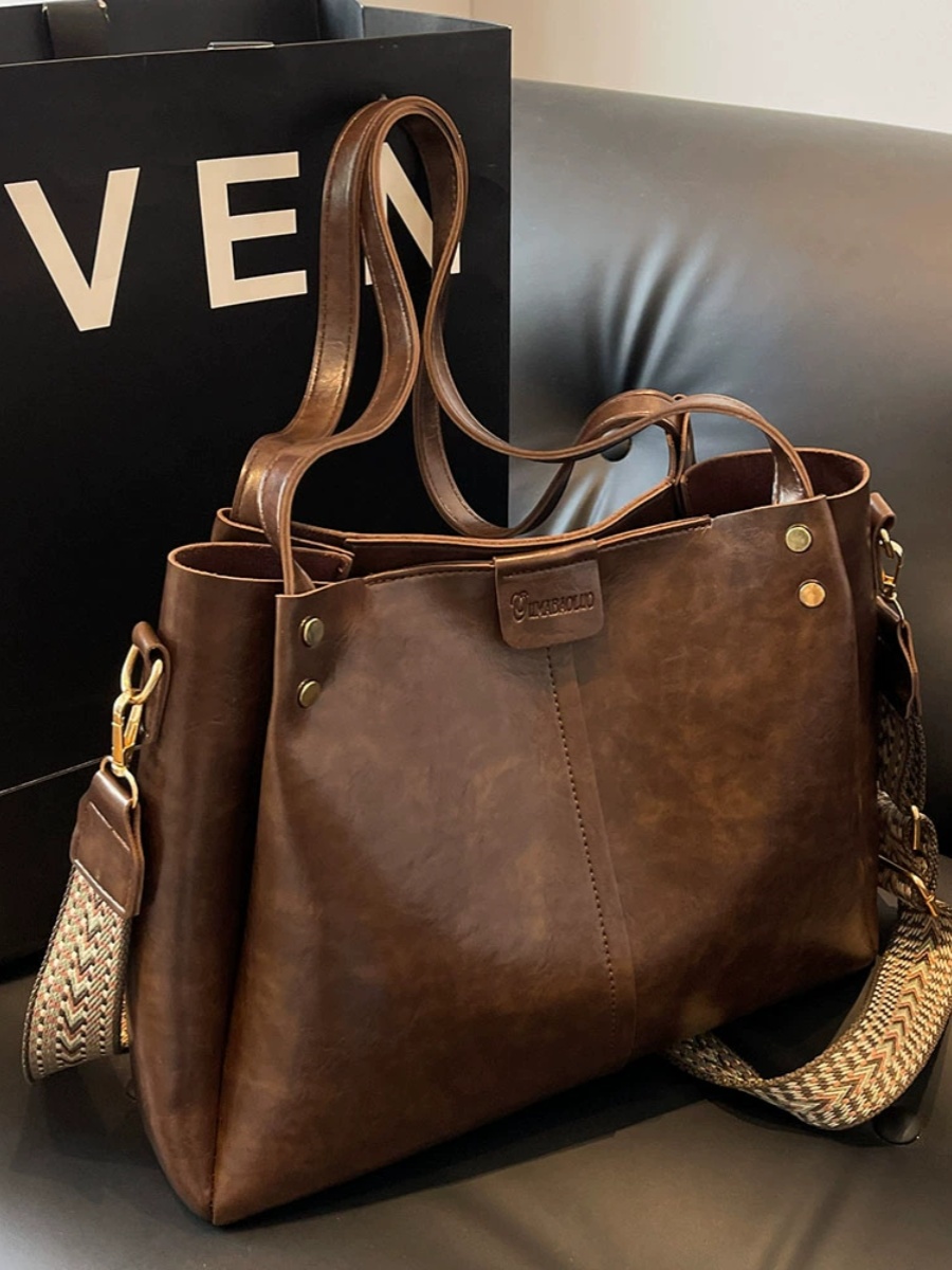 Large-Capacity Shoulder Bag for Commuting - Women's Retro Tote in Korean Style for Spring/Summer 2025 Fashion Large-Capacity Shoulder Bag for Commuting - Women's Retro Tote in Korean Style for Spring/Summer 2025 Fashion