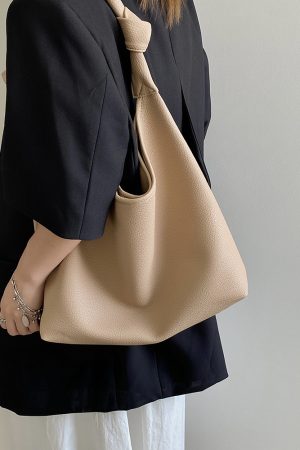 Large Capacity Women's Tote Bag - Stylish Niche Design for Spring & Summer, Perfect for Commuting, Classes, Shoulder & Hand-Held Use