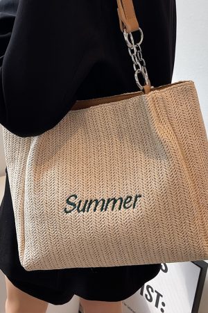 Large Capacity Woven Bag for Women - Autumn/Winter 2025 Niche Versatile Shoulder Tote, Fashionable Commuting Style