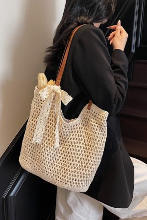 Large Capacity Woven Beach Bag for Women - Stylish Hollow Design, Summer 2025 Travel Tote, Trendy Commuting Bag