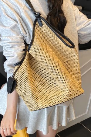 Large Capacity Woven Tote Bag for Women - 2025 Trendy Minimalist Summer Shoulder Bag for Work and Commuting