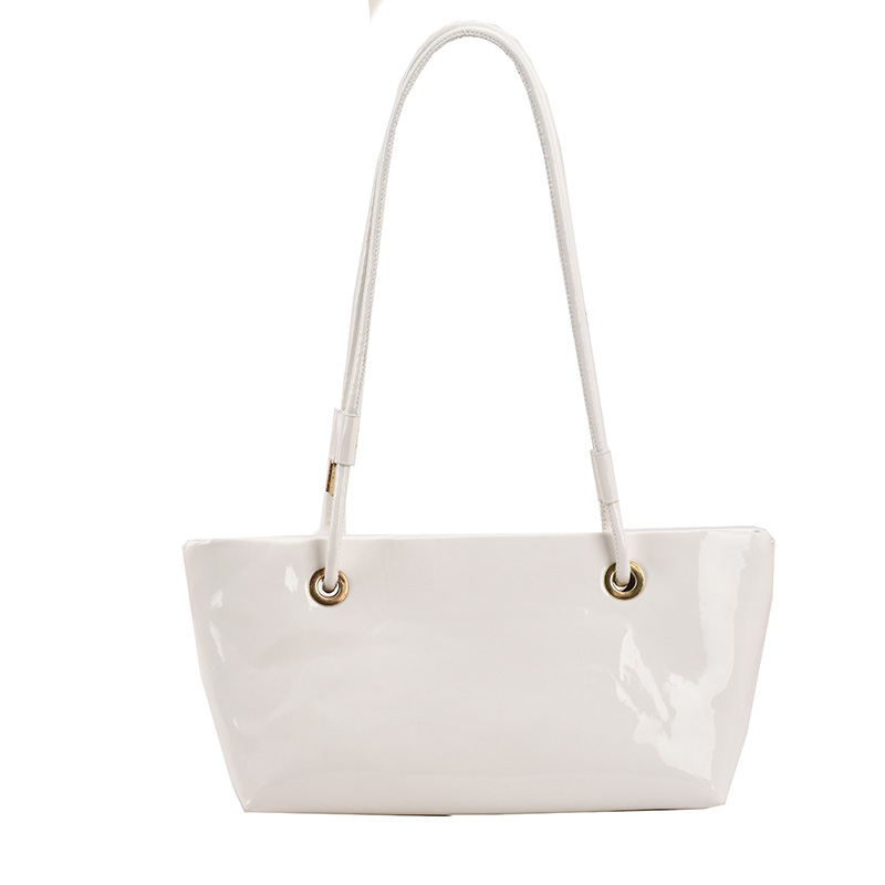 Large Shiny Patent Leather Single Shoulder Tote Bag for Women - Stylish High-End Commuting Bag for Spring Summer 2025 Large Shiny Patent Leather Single Shoulder Tote Bag for Women - Stylish High-End Commuting Bag for Spring Summer 2025