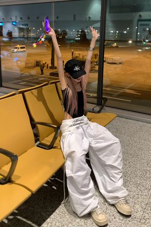 Layered Tie-Up Cargo Pants for Men and Women, Loose Casual Pleated Wide-Leg Design, Trendy American Style Fashion