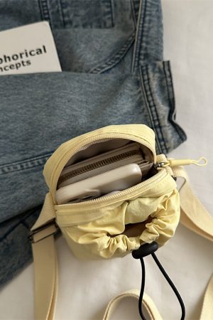 Lightweight Nylon Summer Bucket Bag for Women - 2025 Crossbody Style for Water Bottles, Cups, and Phones - Trendy and Functional