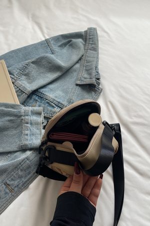 Lightweight Summer Crossbody Water Cup Bag for Women - 2025 Outdoor Cycling Phone Holder and Handheld Water Bottle Pouch