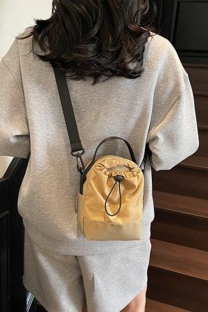 Lightweight Summer Crossbody Water Cup Bag for Women - 2025 Outdoor Cycling Phone Holder and Handheld Water Bottle Pouch