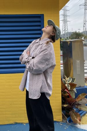 Loose Fit American Retro Plaid Long Sleeve Polo Shirt for Unisex - Trendy Early Spring Outerwear in 90s Style