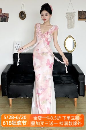 Low-Neck Fitted Butterfly Long Dress with Mesh Splicing for Women - Vacation Style Floral Dress, Y2K Inspired