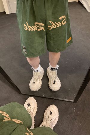 Men's Trendy Loose Casual Sports Shorts with Letter Print, Elastic Waist, Five-Point Design for Street Hip-Hop Style