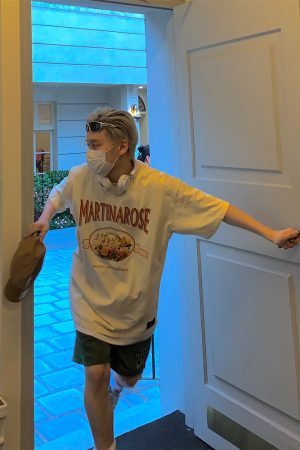 Men's Trendy Loose Casual Sports Shorts with Letter Print, Elastic Waist, Five-Point Design for Street Hip-Hop Style