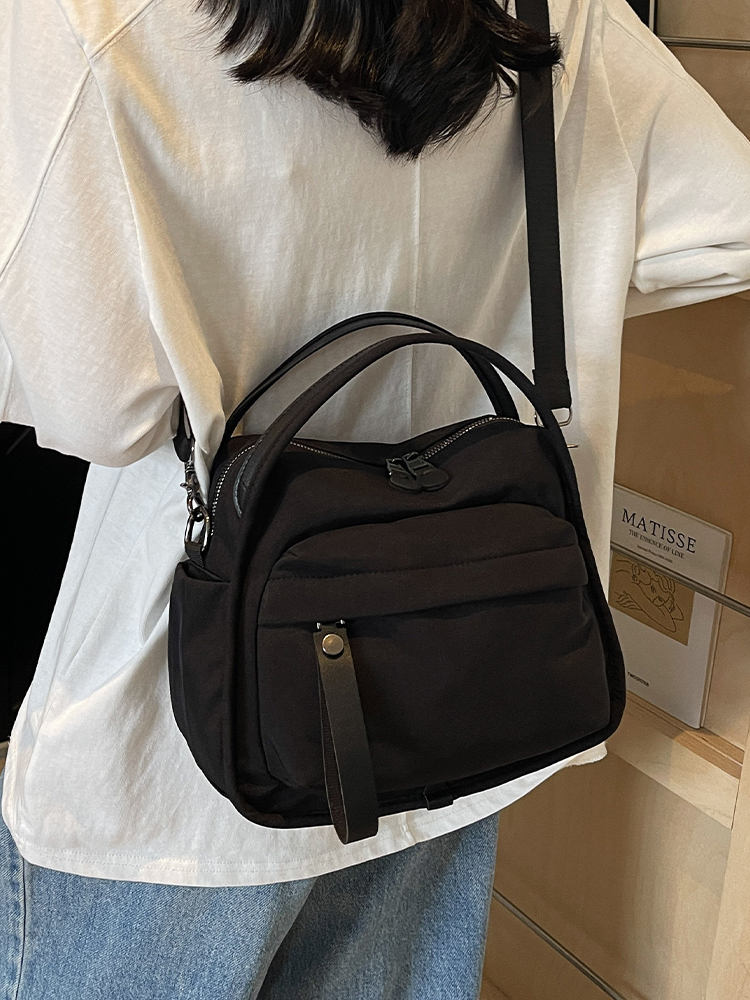 Minimalist Casual Single-Shoulder Canvas Crossbody Bucket Bag for Women - Trendy Summer 2025 Fashion Accessory Minimalist Casual Single-Shoulder Canvas Crossbody Bucket Bag for Women - Trendy Summer 2025 Fashion Accessory