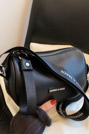 Minimalist Casual Wide Strap Square Bag for Women - Trendy 2025 Crossbody Bag with Versatile High-End Feel