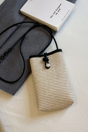 Minimalist Casual Women's Crossbody Bag, Korean Style Small Square Phone Bag, 2025 Summer Trendy Versatile Fashion Accessory
