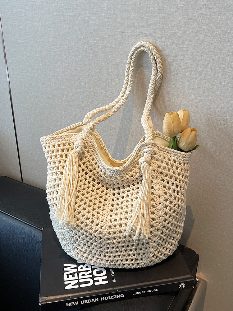 Minimalist Hollow Large-Capacity Tote Bag - Fashionable Summer Beach Vacation Bag 2025 Minimalist Hollow Large-Capacity Tote Bag - Fashionable Summer Beach Vacation Bag 2025