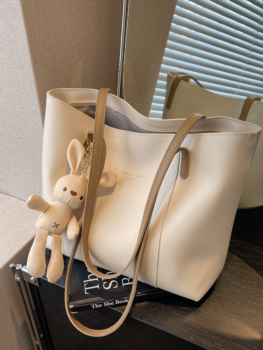 Minimalist Korean-Style Large Capacity Tote Bag for Women - Versatile Spring/Summer 2025 Fashion Shoulder Bag Minimalist Korean-Style Large Capacity Tote Bag for Women - Versatile Spring/Summer 2025 Fashion Shoulder Bag