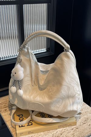 Minimalist Large-Capacity Tote Bag for Women - Stylish Versatile Shoulder Bag for Summer 2025 Korean Fashion