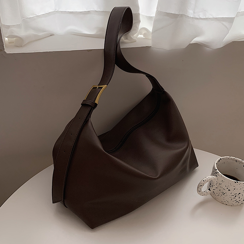 Minimalist Large Capacity Women's Versatile Shoulder Underarm Bag - Trendy Soft Crossbody Bag for 2025 Fashion Minimalist Large Capacity Women's Versatile Shoulder Underarm Bag - Trendy Soft Crossbody Bag for 2025 Fashion