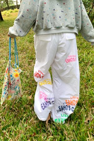 Minimalist Letter Print Drawstring Wide-Leg Pants for Men and Women - Casual Paratrooper Style, Slimming Long Pants