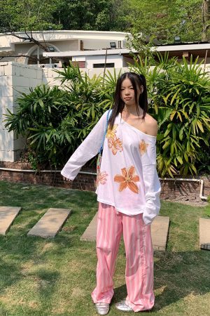 Minimalist Striped Drawstring Wide-Leg Pants for Men and Women, Loose Fit, Versatile and Slimming, Casual 90s Style Trousers