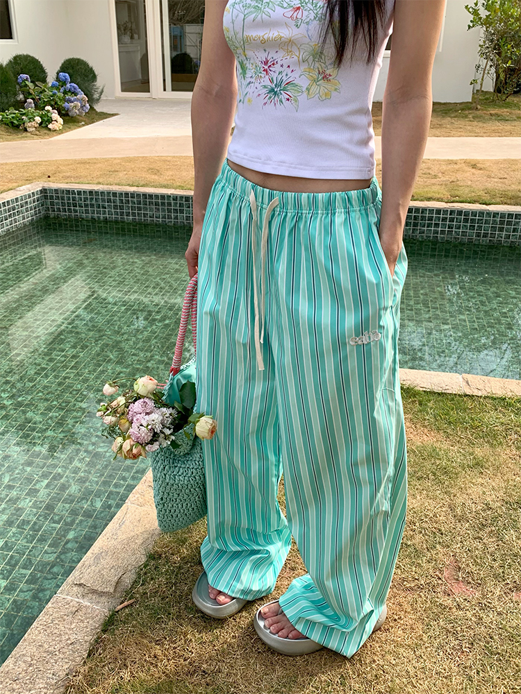 Minimalist Striped Drawstring Wide-Leg Pants for Men and Women, Loose Fit, Versatile and Slimming, Casual 90s Style Trousers Minimalist Striped Drawstring Wide-Leg Pants for Men and Women, Loose Fit, Versatile and Slimming, Casual 90s Style Trousers