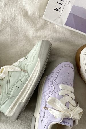 Mint Green Thick-Soled Board Shoes for Women - Versatile Casual Sports Sneakers for Spring 2025, Trendy & Comfortable