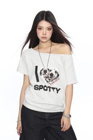 Off-Shoulder American Dalmatian T-Shirt for Women - Summer Slim Fit Short Sleeve Waist-Defining Top - Trendy Casual Style
