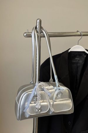 Oil Wax Leather Commuting Pillow Bag for Women - Versatile Large Capacity Shoulder Underarm Bag for Spring 2025 Fashion