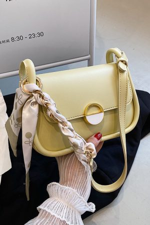 One-Shoulder Underarm Bag for Women - 2025 Spring/Summer Fashion Niche Crossbody Bag, High-End Small Square Design