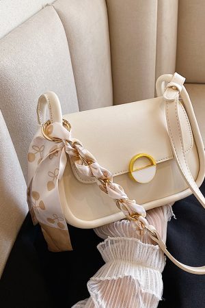 One-Shoulder Underarm Bag for Women - 2025 Spring/Summer Fashion Niche Crossbody Bag, High-End Small Square Design