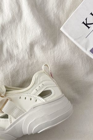 Open-Toe Sports Sandals for Women - 2025 Summer Breathable Ugly-Cute Dad Shoes in White, Trendy Casual Footwear