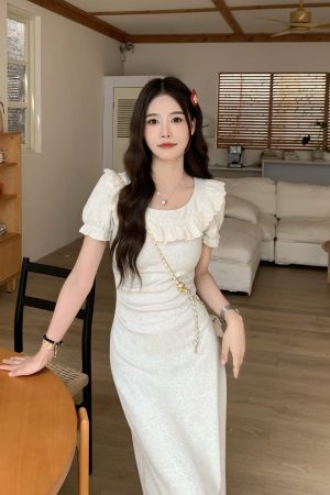 Petite Pear-Shaped French Half-Sleeve Dress - 2025 New Summer Style with Long Skirt for Effortless Elegance