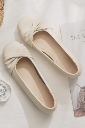 Petite Sheepskin Evening Flats for Women - Height-Increasing, Gentle Style, French Design, Perfect for Summer Skirts