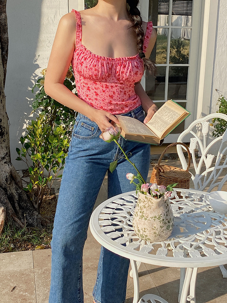 Pink Floral Spaghetti Strap Mermaid Dress - Fitted Vintage-Inspired Tank Top with French Print - Elegant Summer Fashion Pink Floral Spaghetti Strap Mermaid Dress - Fitted Vintage-Inspired Tank Top with French Print - Elegant Summer Fashion