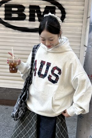 Plaid Embroidery Hoodie for Men and Women - Loose Fit, National Trend, Autumn Winter Fashion, Couples Style