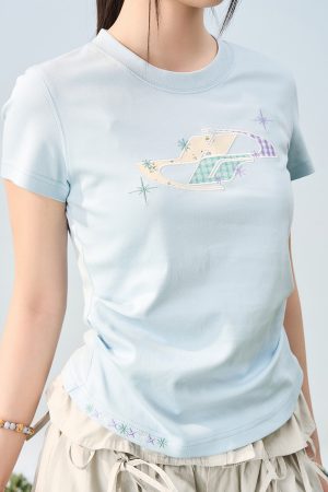 Playful Floral Patchwork Embroidered Pleated Fitted Round Neck Short Sleeve T-Shirt for Women - Y2K Inspired Style