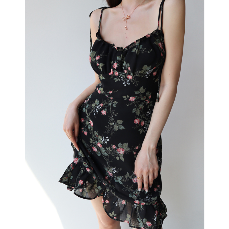 Playful Floral V-Neck Slip Dress - French Style High-Waisted Elastic Tie Long Leg Drape for Effortless Y2K Chic Playful Floral V-Neck Slip Dress - French Style High-Waisted Elastic Tie Long Leg Drape for Effortless Y2K Chic