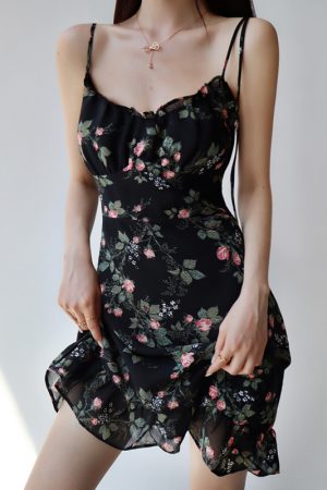 Playful Floral V-Neck Slip Dress - French Style High-Waisted Elastic Tie Long Leg Drape for Effortless Y2K Chic