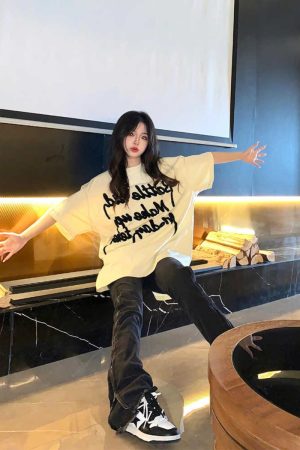 Plus Size American Retro Heart Print Short-Sleeve T-Shirt for Women - Summer Loose Fit Cotton Top