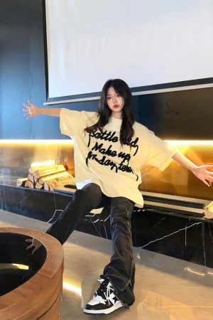 Plus Size American Retro Heart Print Short-Sleeve T-Shirt for Women - Summer Loose Fit Cotton Top