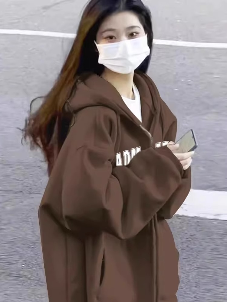 Plus-Size American Retro Hooded Zip-Up Jacket for Women - Stylish Spring Autumn Cardigan Sweatshirt for Couples, 2025 Fashion Trend Plus-Size American Retro Hooded Zip-Up Jacket for Women - Stylish Spring Autumn Cardigan Sweatshirt for Couples, 2025 Fashion Trend