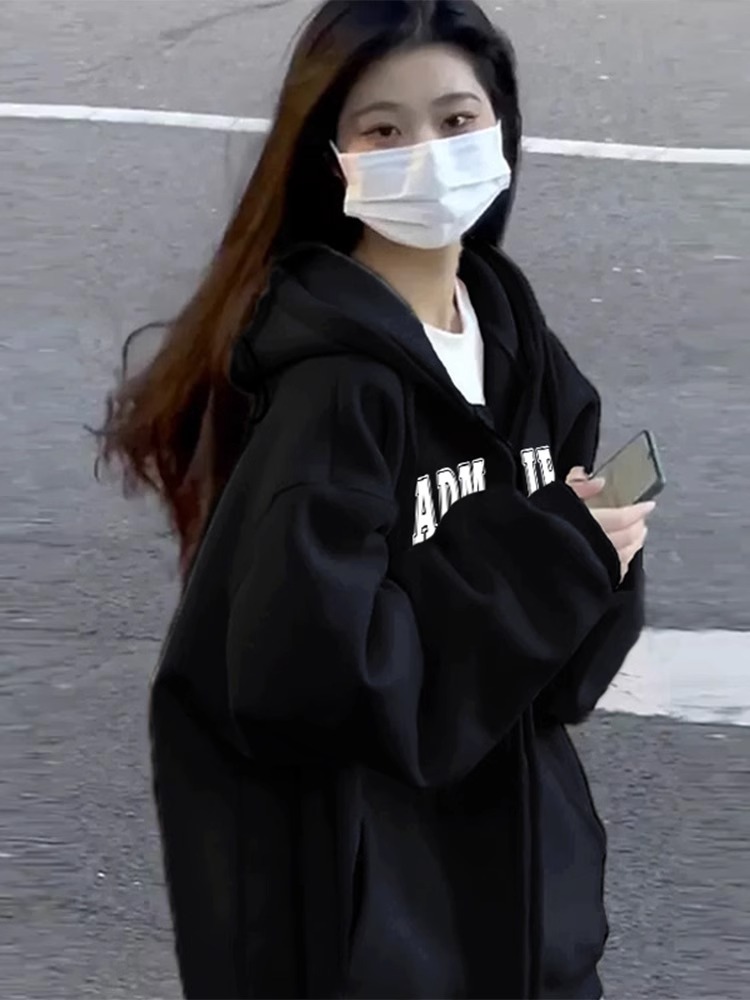 Plus-Size American Retro Hooded Zip-Up Jacket for Women - Stylish Spring Autumn Cardigan Sweatshirt for Couples, 2025 Fashion Trend Plus-Size American Retro Hooded Zip-Up Jacket for Women - Stylish Spring Autumn Cardigan Sweatshirt for Couples, 2025 Fashion Trend