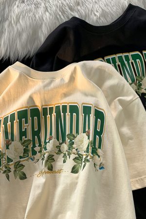 Plus-Size American Retro Rose Print Short Sleeve T-Shirt for Men and Women, Oversized Loose Couple Outfit, Y2K Style