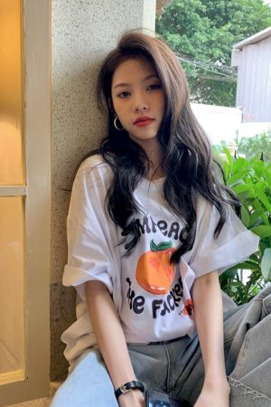 Plus Size Women's Casual Loose Short Sleeve Round Neck T-Shirt â€“ Age-Reducing Pure Cotton Top for Chubby Girls, Summer 2025 Style