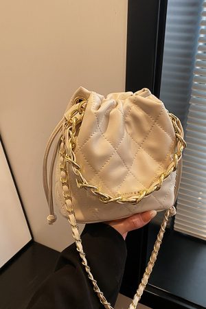Quilted Bucket Bag for Women - Niche Fashion Chanel-Style Crossbody for Autumn/Winter 2025, Versatile High-End Design