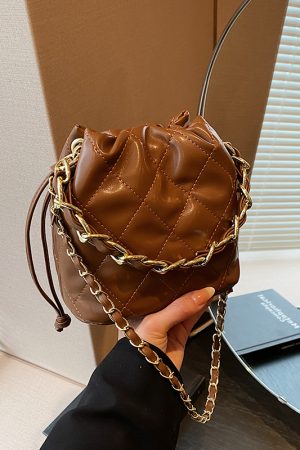 Quilted Bucket Bag for Women - Niche Fashion Chanel-Style Crossbody for Autumn/Winter 2025, Versatile High-End Design