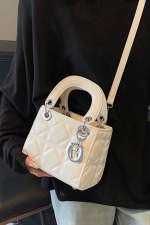 Quilted Chanel-Style Handbag for Women, 2025 Spring Versatile Shoulder Bag, High-End Crossbody Design, Fashionable Chic Accessory