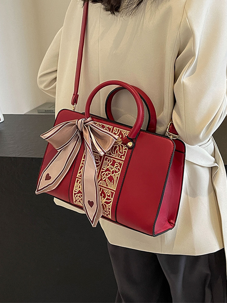 Red Tote Handbag for Women - 2025 High-End Wedding Crossbody Bag, Stylish Shoulder Bag for Bridesmaids and Brides Red Tote Handbag for Women - 2025 High-End Wedding Crossbody Bag, Stylish Shoulder Bag for Bridesmaids and Brides